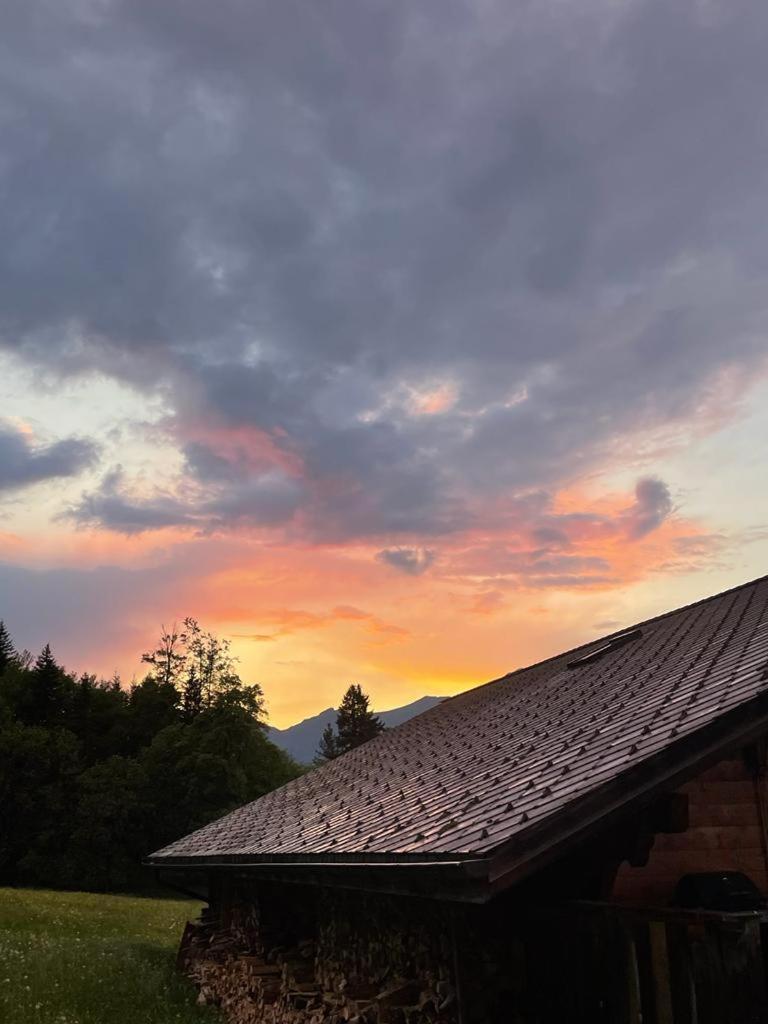 Chalet Mit Alpenambiente Axalp Brienz  Zewnętrze zdjęcie